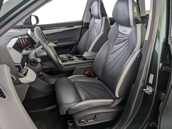 Geely Atlas II с пробегом 2024 года, цена 2 650 000 рублей, 43887 км, внедорожник, Автокод Объявления