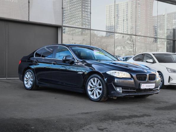 BMW 5 серии VI (F10/F11/F07) с пробегом 2013 года, цена 1 690 000 рублей, 221909 км, седан, Автокод Объявления