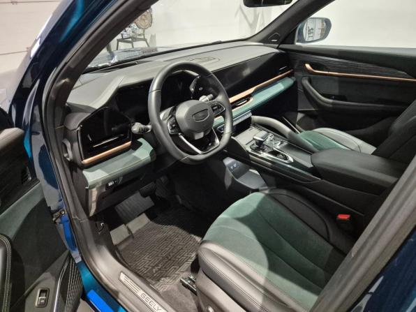 Geely Monjaro I с пробегом 2023 года, цена 2 799 000 рублей, 61412 км, внедорожник, Автокод Объявления