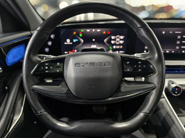 Exeed RX с пробегом 2023 года, цена 2 909 800 рублей, 62473 км, внедорожник, Автокод Объявления