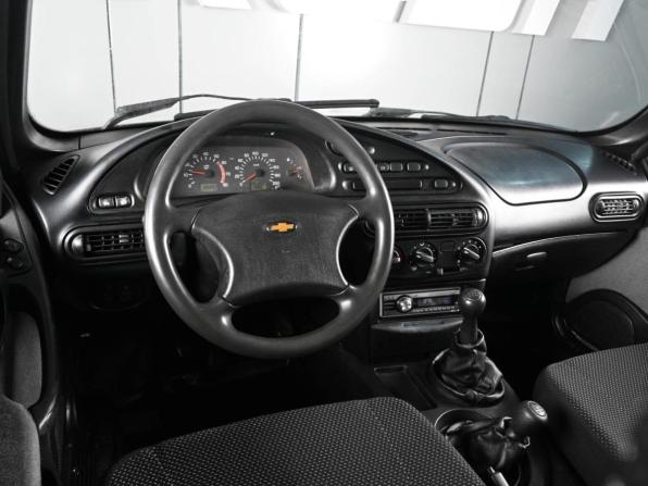 Chevrolet Niva I с пробегом 2005 года, цена 379 000 рублей, 292053 км, внедорожник, Автокод Объявления