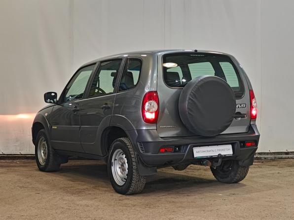 Chevrolet Niva I Рестайлинг с пробегом 2017 года, цена 699 000 рублей, 147094 км, внедорожник, Автокод Объявления