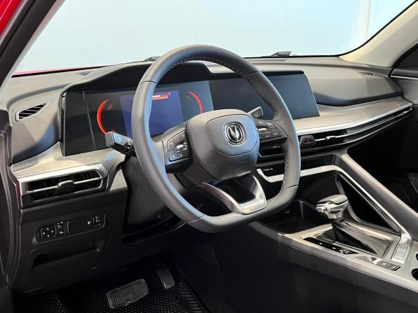 Changan CS35 Plus I Рестайлинг с пробегом 2024 года, цена 1 999 000 рублей, 18197 км, внедорожник, Автокод Объявления