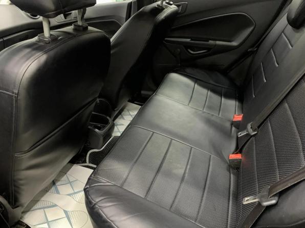 Ford Fiesta Mk6 Рестайлинг с пробегом 2016 года, цена 660 000 рублей, 250638 км, седан, Автокод Объявления