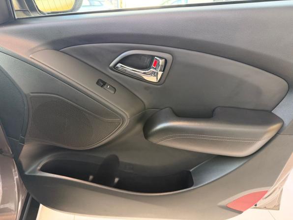 Hyundai ix35 I с пробегом 2013 года, цена 1 380 000 рублей, 183482 км, внедорожник, Автокод Объявления