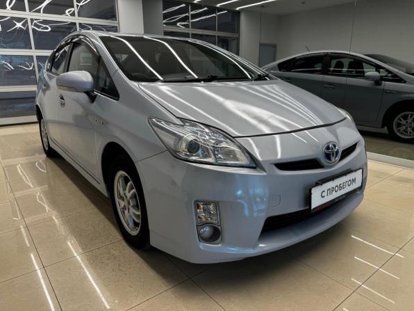 Toyota Prius III (XW30) с пробегом 2010 года, цена 950 000 рублей, 158000 км, лифтбек, Автокод Объявления