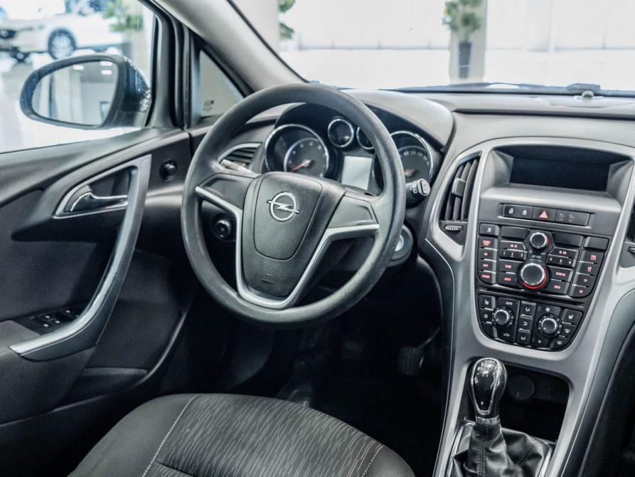 Opel Astra J Рестайлинг Самара  - изображение 9