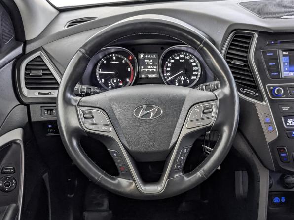 Hyundai Santa Fe III Рестайлинг с пробегом 2018 года, цена 2 650 000 рублей, 123376 км, внедорожник, Автокод Объявления