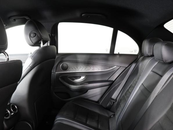 Mercedes-Benz E-Класс V (W213 S213 C238) Рестайлинг с пробегом 2022 года, цена 5 397 000 рублей, 56916 км, седан, Автокод Объявления