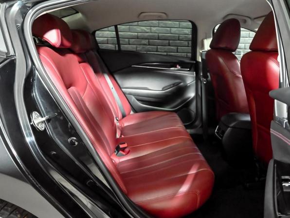 Mazda 6 III (GJ) Рестайлинг 2 с пробегом 2021 года, цена 3 200 000 рублей, 64964 км, седан, Автокод Объявления