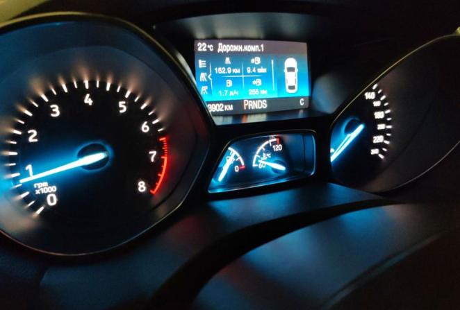 Ford Kuga II Рестайлинг с пробегом 2018 года, цена 1 290 000 рублей, 283835 км, внедорожник, Автокод Объявления