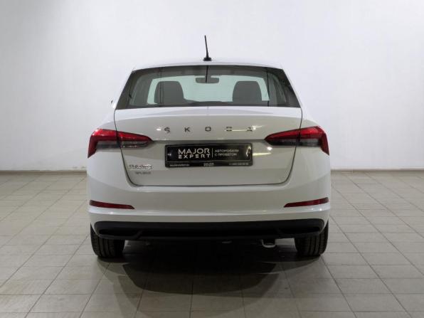 Skoda Rapid II с пробегом 2021 года, цена 1 340 000 рублей, 160338 км, лифтбек, Автокод Объявления