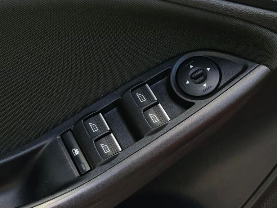 Ford Focus III Рестайлинг Санкт-Петербург  - изображение 15
