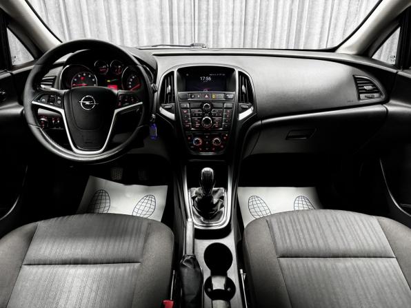 Opel Astra J с пробегом 2012 года, цена 600 000 рублей, 184954 км, хэтчбек, Автокод Объявления