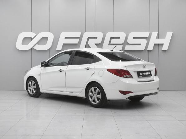 Hyundai Solaris I Рестайлинг с пробегом 2014 года, цена 888 000 рублей, 217592 км, седан, Автокод Объявления