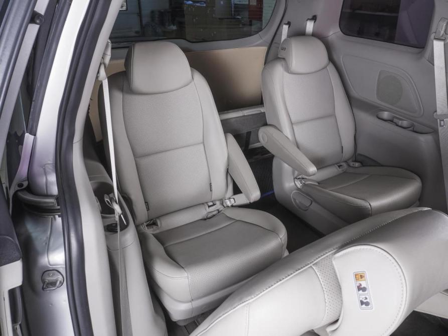 Kia Carnival III Ростов-на-Дону  - изображение 9