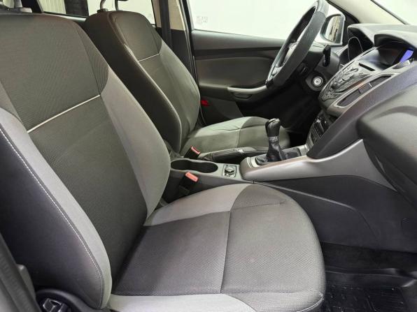Ford Focus III с пробегом 2011 года, цена 935 000 рублей, 100000 км, седан, Автокод Объявления