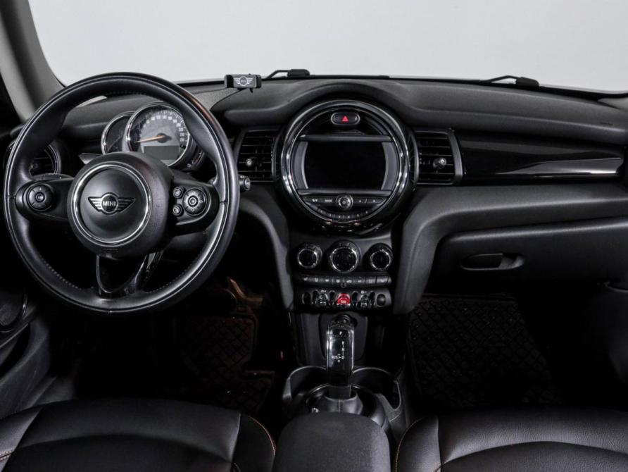 Mini Hatch III (F55/F56) Рестайлинг Москва  - изображение 12