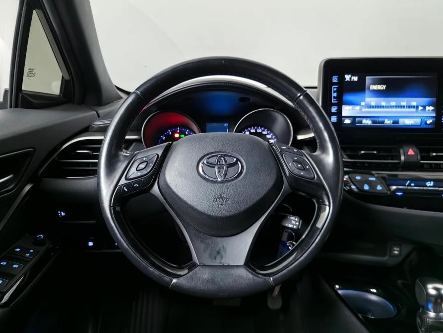 Toyota C-HR I Москва  - изображение 13