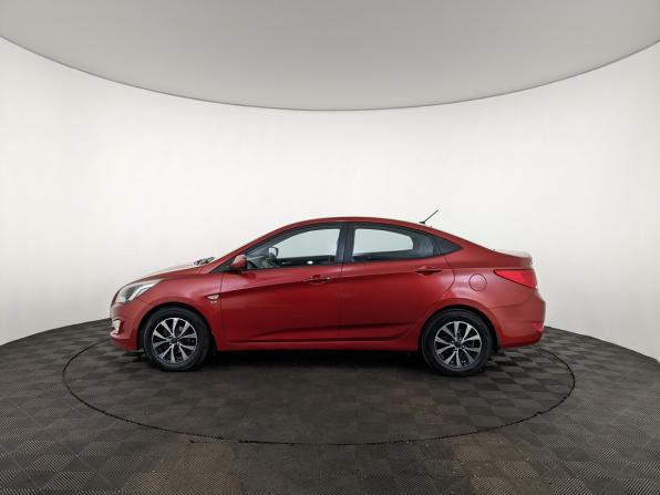 Hyundai Solaris I Рестайлинг с пробегом 2015 года, цена 1 100 000 рублей, 105150 км, седан, Автокод Объявления