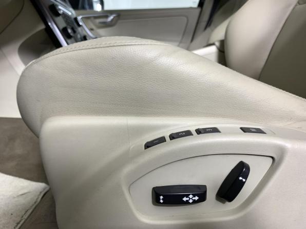 Volvo XC60 I с пробегом 2012 года, цена 1 480 000 рублей, 281785 км, внедорожник, Автокод Объявления