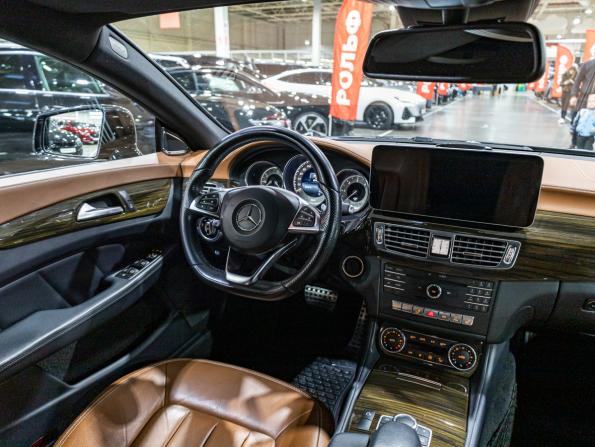 Mercedes-Benz CLS II (C218) Рестайлинг с пробегом 2015 года, цена 3 249 700 рублей, 89735 км, универсал, Автокод Объявления