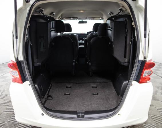 Honda Freed I с пробегом 2011 года, цена 1 229 000 рублей, 150700 км, компактвэн, Автокод Объявления