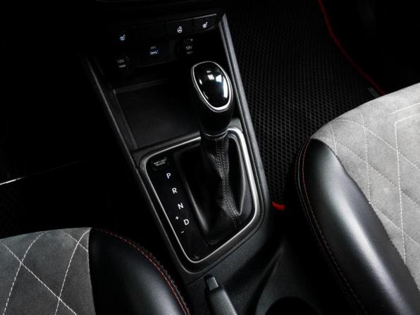 Hyundai Solaris II Рестайлинг с пробегом 2020 года, цена 1 325 000 рублей, 158296 км, седан, Автокод Объявления