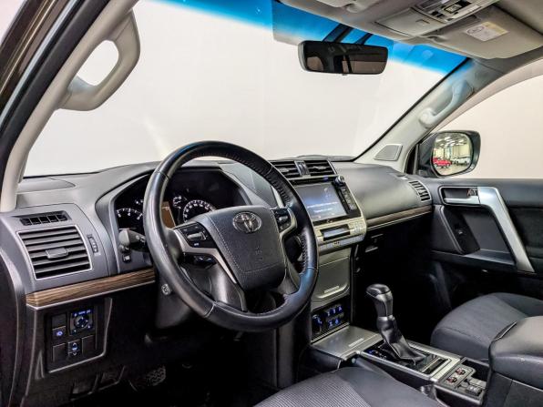 Toyota Land Cruiser Prado 150 Series Рестайлинг 2 с пробегом 2020 года, цена 5 999 000 рублей, 54239 км, внедорожник, Автокод Объявления