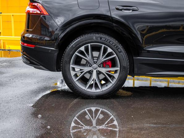 Audi Q8 I (4M) с пробегом 2019 года, цена 5 149 000 рублей, 137227 км, внедорожник, Автокод Объявления