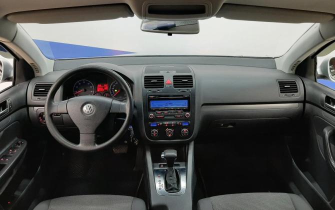 Volkswagen Jetta V с пробегом 2009 года, цена 510 000 рублей, 236678 км, седан, Автокод Объявления