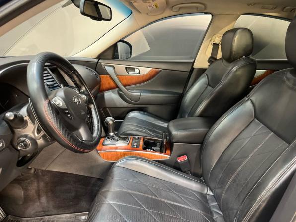 Infiniti QX70 с пробегом 2016 года, цена 2 200 000 рублей, 145000 км, внедорожник, Автокод Объявления