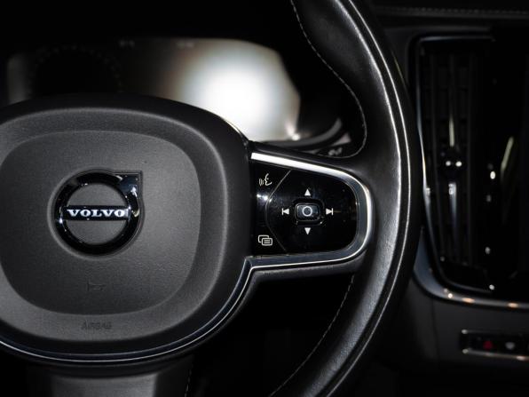 Volvo S90 II Рестайлинг с пробегом 2021 года, цена 3 435 000 рублей, 94346 км, седан, Автокод Объявления