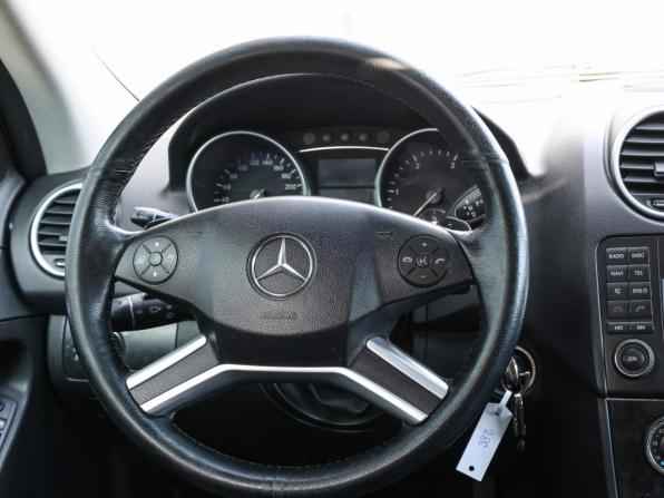 Mercedes-Benz M-Класс II (W164) Рестайлинг с пробегом 2009 года, цена 1 249 000 рублей, 290000 км, внедорожник, Автокод Объявления