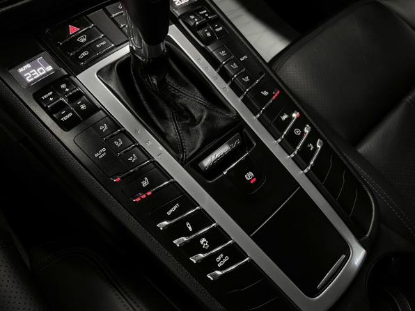 Porsche Macan I Рестайлинг с пробегом 2020 года, цена 4 490 000 рублей, 98334 км, внедорожник, Автокод Объявления