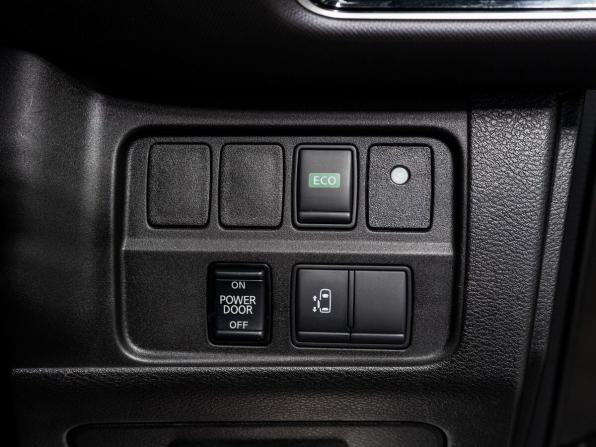 Nissan Serena V (C27) с пробегом 2017 года, цена 1 680 000 рублей, 172800 км, минивэн, Автокод Объявления
