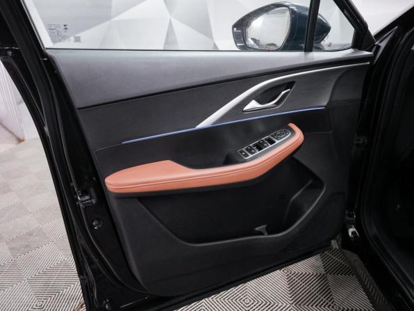 Omoda C5 I с пробегом 2023 года, цена 1 955 000 рублей, 22700 км, внедорожник, Автокод Объявления