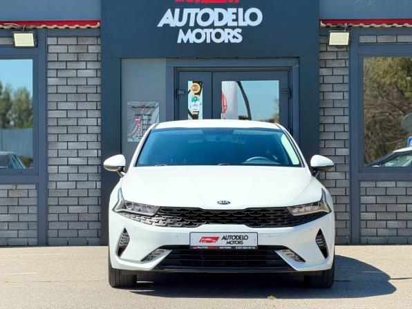 Kia K5 III с пробегом 2021 года, цена 2 290 000 рублей, 81687 км, седан, Автокод Объявления