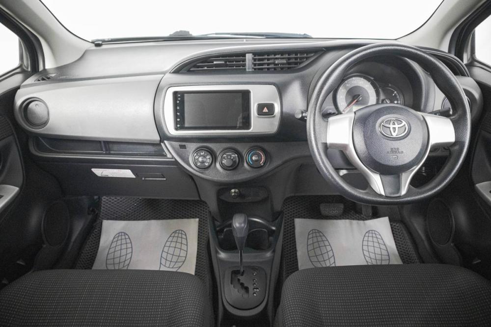 Toyota Vitz III (XP130) Рестайлинг Кемерово  - изображение 14