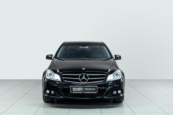 Mercedes-Benz C-Класс III (W204) Рестайлинг с пробегом 2013 года, цена 1 582 000 рублей, 147288 км, седан, Автокод Объявления