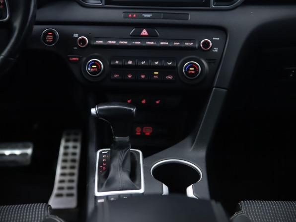Kia Sportage IV с пробегом 2018 года, цена 2 030 000 рублей, 142514 км, внедорожник, Автокод Объявления