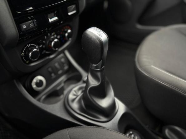 Renault Duster I Рестайлинг с пробегом 2019 года, цена 1 220 000 рублей, 165814 км, внедорожник, Автокод Объявления