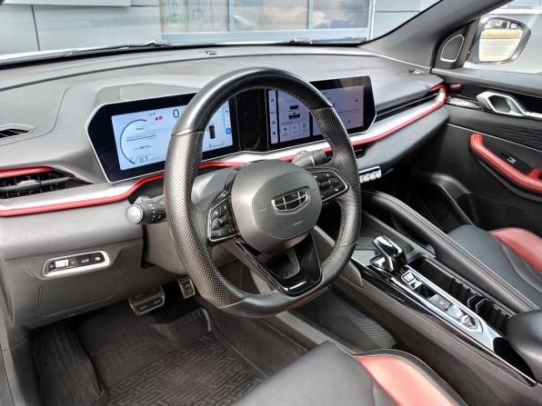 Geely Coolray I Рестайлинг с пробегом 2023 года, цена 1 988 000 рублей, 88100 км, внедорожник, Автокод Объявления