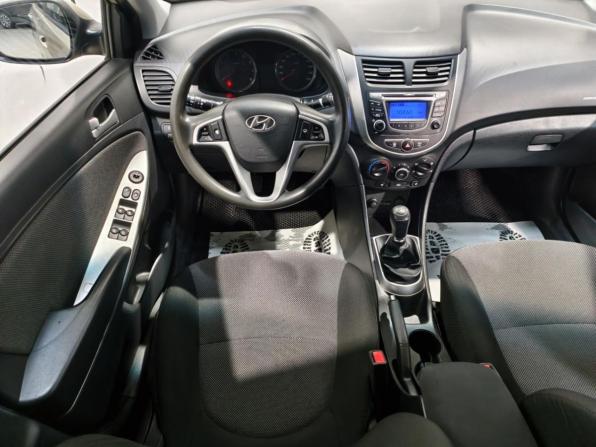 Hyundai Solaris I с пробегом 2014 года, цена 751 000 рублей, 143587 км, седан, Автокод Объявления