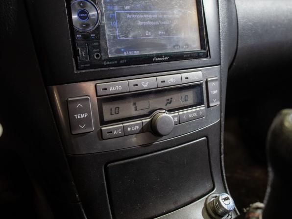 Toyota Avensis II Рестайлинг с пробегом 2008 года, цена 620 000 рублей, 245668 км, седан, Автокод Объявления
