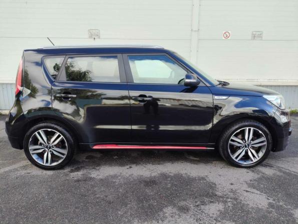 Kia Soul II Рестайлинг с пробегом 2018 года, цена 1 700 000 рублей, 105979 км, хэтчбек, Автокод Объявления