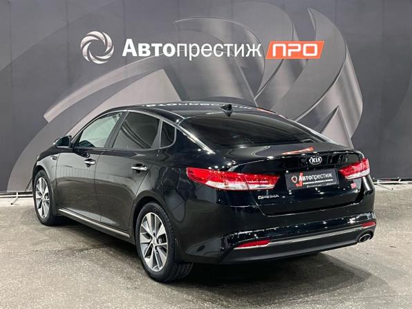 Kia Optima IV Рестайлинг с пробегом 2018 года, цена 1 780 000 рублей, 162893 км, седан, Автокод Объявления