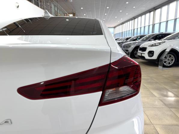 Hyundai Elantra VI (AD) Рестайлинг с пробегом 2019 года, цена 1 800 000 рублей, 67419 км, седан, Автокод Объявления