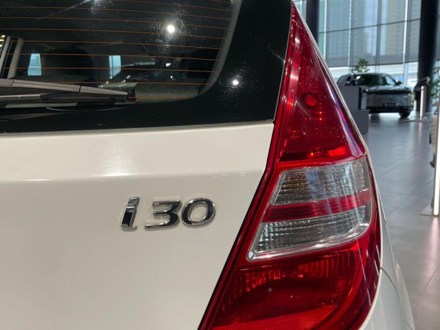 Hyundai i30 I Рестайлинг Тюмень  - изображение 13