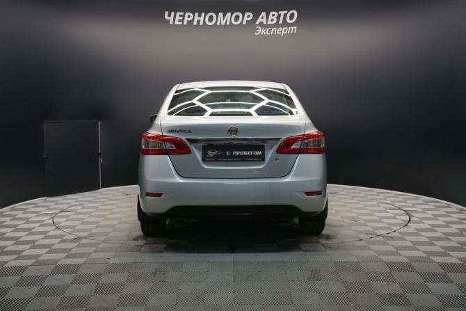 Nissan Sentra VII (B17) с пробегом 2015 года, цена 1 340 000 рублей, 64792 км, седан, Автокод Объявления